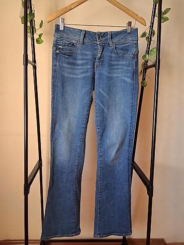 •G-star raw bootcut jeans(92% cotton, 7% polyester, 1% elastane) Size — 8