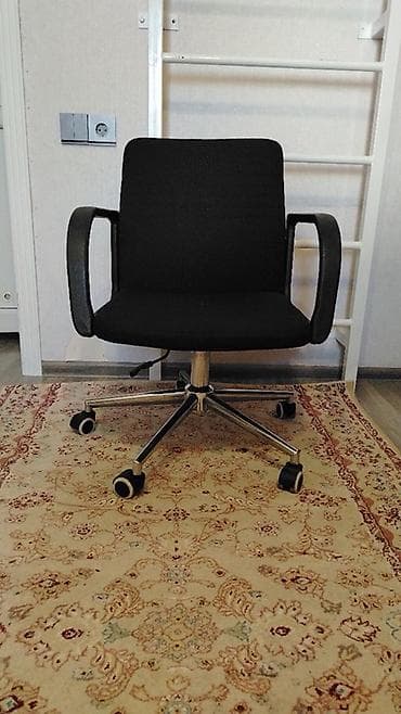 Ofis dolabları: Təkərli, Qolları tənzimlənmir, Parça — 1