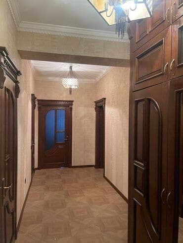 naxcivan kiraye ev elanlari 2024: Nizami metrosuna xarici islər nazirliyinə yaxin 16 mertebeli binanın — 13