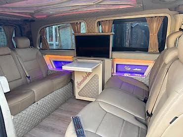 Mercedes-Benz Viano — 6