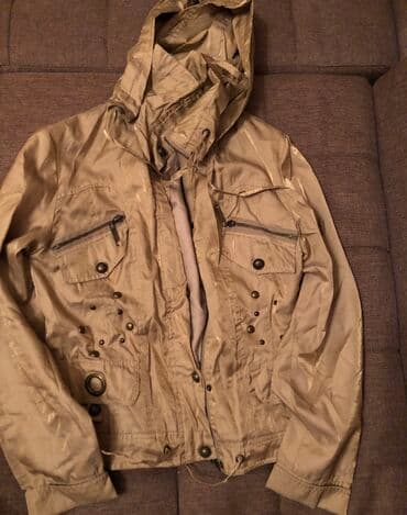 gödəkçələr: Kurtka taza kimi.Hong Kong brendi — 1