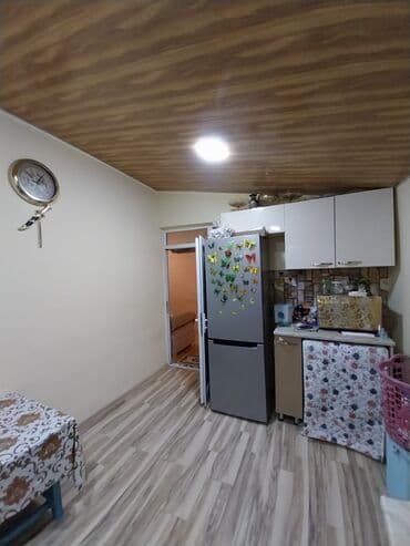 ev xacmaz: 3 otaqlı, 100 kv. m, Orta təmir — 5