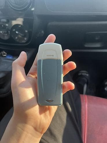 nokia 2323: Nokia rəng - Gümüşü, Düyməli — 3