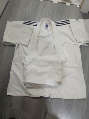 футбольная форма новая: İdman formaları — 1