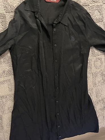 2 ci el donlar: Qara düyməli köynək
US POLO ASSN
S razmer qadin — 1