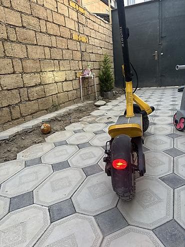 Satılır: Xiaomi Ultra 6 Elektrik Skuteri Skuter əla vəziyyətdədir — 4