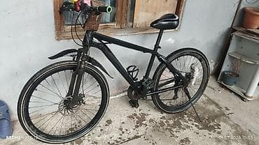 velosiped şosse: Şəhər tipli velosiped – 26” təkərli - Çərçivə: yüngül alaşımlı — 1