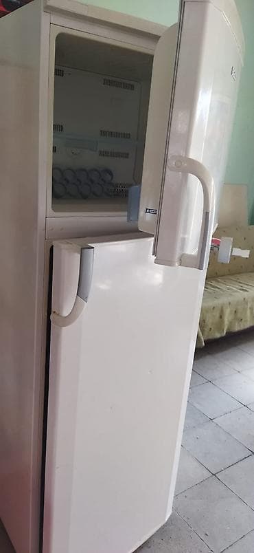 printer satilir: İşlənmiş 2 qapılı Beko Soyuducu Satılır, rəng - Ağ — 3