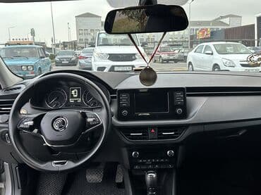 Aksesuarlar və tüninq: Skoda Rapid: 1.6 l | 2021 il 137000 km Hetçbek — 9
