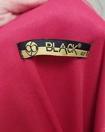 Paltolar: Qırmızı axşam geyimi – BLACK, ölçü 42 - Model: İki hissəli görünüşlü — 2