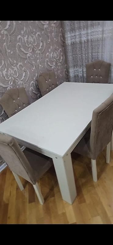 Qonaq otağı üçün, İşlənmiş, Açılan, Kvadrat masa, 6 stul
