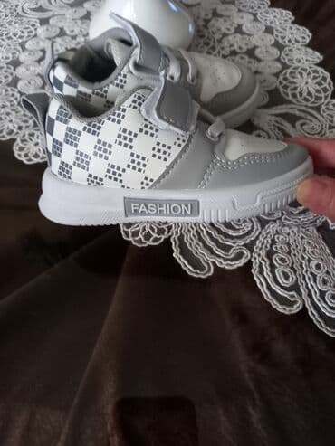 uşaq qış ortopedik ayaqqabıları: Usaq krasofkasi hediyye alinib usaga balaca oldugu ucun geyinilmeyib — 3