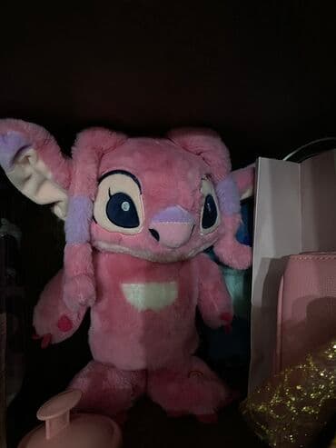 qiz ucun oyuncaqlar: Stitch pelus oyuncagi tezedir,nefes alan isigli modeldir . Hem — 3