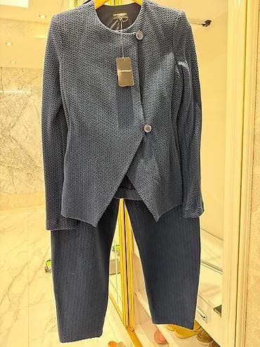 emperio armani: Italiyadan alinib ve geyinilmeyib. Emporio Armani qadın kostyumu – — 3