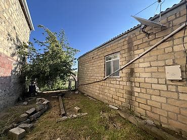 evler gence: 3 otaqlı EV Göygöl rayon Şəhriyar (Mirzik) kəndi 🏠 📍10 sot torpaq — 3