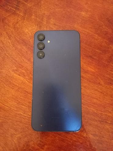 Samsung Galaxy A15, цвет - Голубой — 1