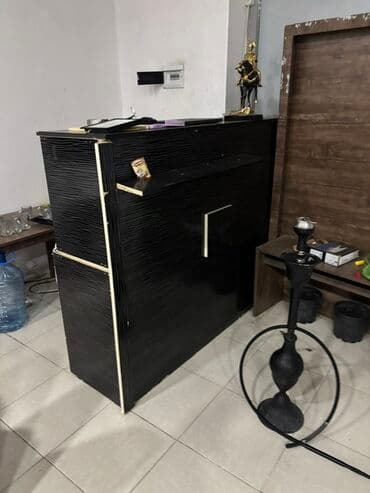 Qara resepsiyon/administrator masası - Material: MDF/laminat örtüklü