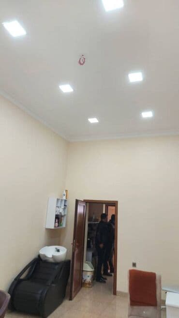 xırdalanda obyekt icarə: Ehmedli metrosunun yaninda 19 mertebeli binanin 1 ci mertebesi temirli — 9