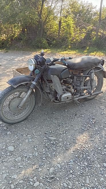 dnepr mt 11: Ural — 1