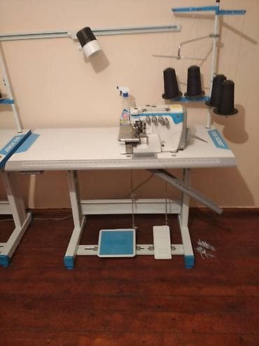 overlok yamata: Jack JK-F4 и Jack E4S Классическая и оверлочная швейные машины со — 1