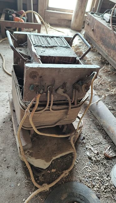 Svarka aparati 2 eded di 1 i 140 azm Məhsul təsviri: - İki böyük lalafo.az -da Svarka aparati 2 eded di 1 i 140 azm Məhsul təsviri: - İki böyük