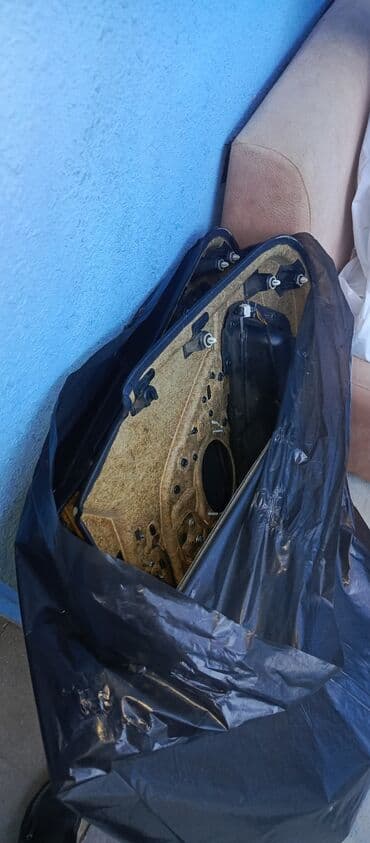 suret qutusunun temiri: BMW daxili hissələri dəsti Uyğunluq: Şəkillərdəki detallar BMW — 3