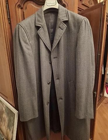 Brend: BAUMLER Model: Kişi palto - Rəng: Boz (səssiz, klassik ton) -