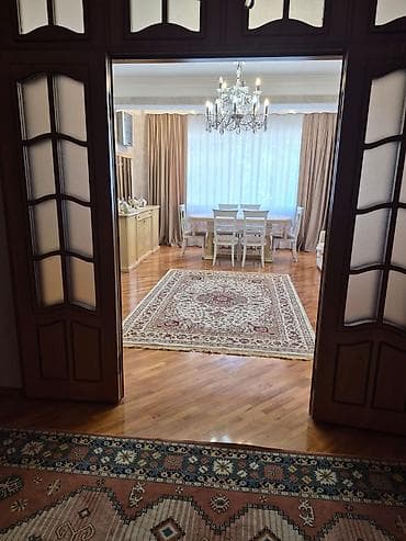 ev menzil: Yasamal ray Z. Xəlilov küç Megacity binası 3 otaq 134 kvm. 2 sanitar — 7
