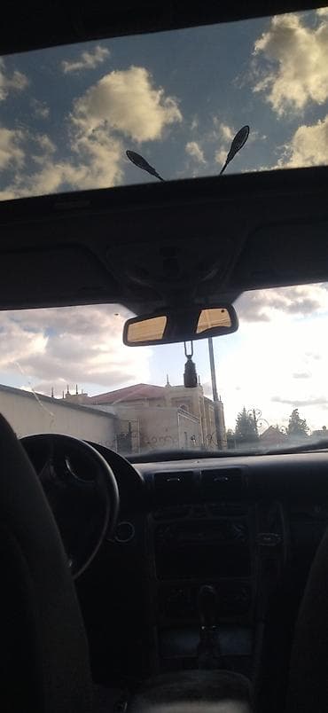 Nəqliyyat: Mercedes-Benz C-Class: 2.7 l | 2002 il Sedan — 8