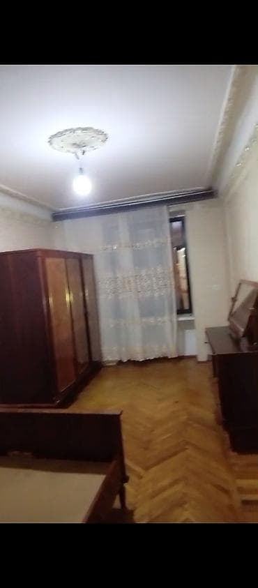 Klassik üslubda tam dəst yataq otağı mebeli. Boyuk yataq şifoner