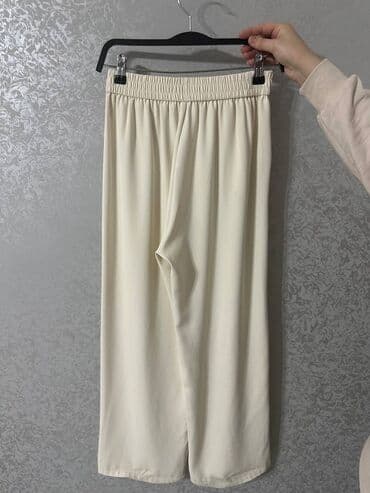 женские свитерв в полоску: Брюки, цвет - Бежевый — 1