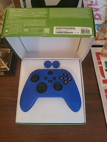 Elektronika: Xbox axırıncı nesil XS pultu orginal ve yenidir.Bluetooth bağlantısı — 1