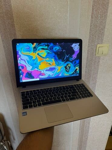 noutbuk satılır: ASUS noutbuk Xüsusiyyətlər: - 15.6" ekran, nazik haşiyəli dizayn - — 2