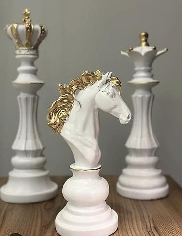 Fiqur, Rezin, rəng - Qızılı