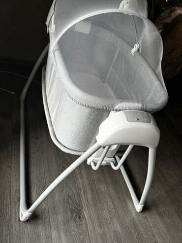 Ремонт и строительство: Для девочки и мальчика, Б/у, Четырехугольная, Колыбель, С матрасом, С механизмом качания — 5