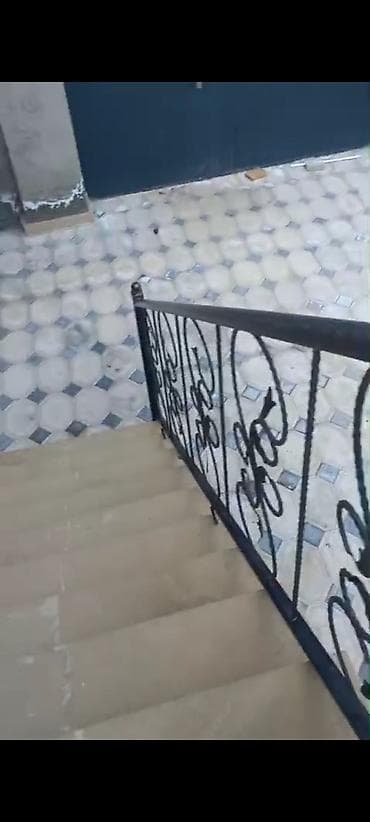 100 kv. m, 3 otaqlı, Kombi, Qaz, İşıq — 1