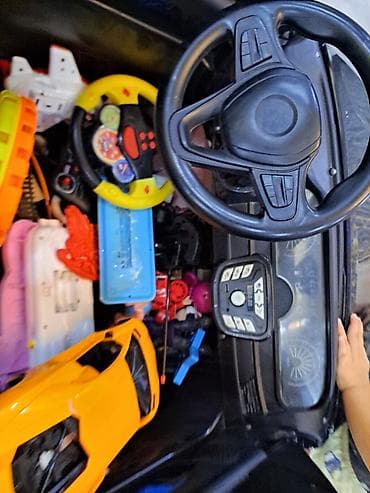 işlənmiş maşınlar: Uşaqlar üçün elektrikli minik maşını Xüsusiyyətlər: - 12V — 4