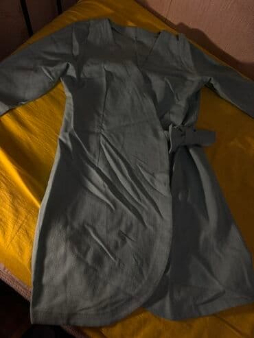 женские велюровые халаты: Açıq pastel-yaşıl rəngdə, quşaqla bağlanan xalat/kimono tipli geyim — 1