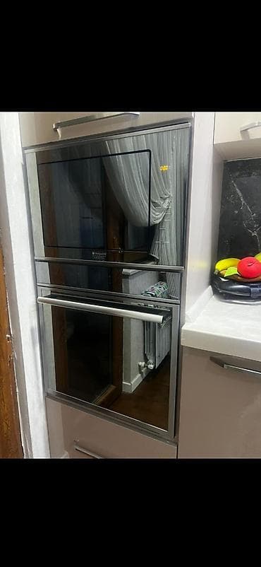 Кухонные плиты и варочные поверхности: Mebel ici soba HOTPOINT ariston firmasi Tecili satilir 300 azn — 1