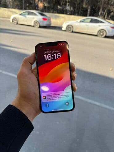 xperia 1: IPhone 13 Pro, Sierra Blue, Face ID — 5