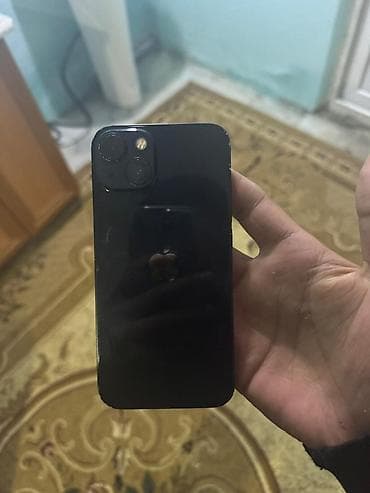 alfa: IPhone 13, Qara — 3