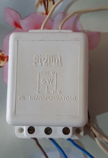 güneş paneli satışı: Zi̇l transformator 4 volt 8 volt 12 volt dəyi̇şən volt. 15 manat — 2