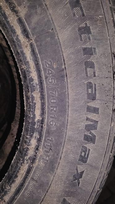 gurcustan ford bazari: Satılır: 4 ədəd avtomobil şini - Ölçü: 245/70 R16 - Yük/ sürət — 2