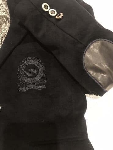 Pencəklər: Velyur oglan ücün pencek problemsizdir az geyilib 6-7 8 yaşa da olur — 2