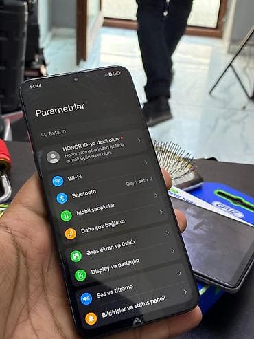 honor x8a qiyməti: Honor X8a, 128 GB, rəng - Qara, Barmaq izi, İki sim kartlı, Face ID — 3