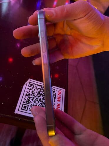 iphone x qutu: IPhone 16 Pro, Natural Titanium, Face ID — 4