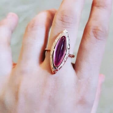 qedimi mirvari: Toy, Üzük, Çəhrayı qızıl, 583 Əyar, Yaqut — 1