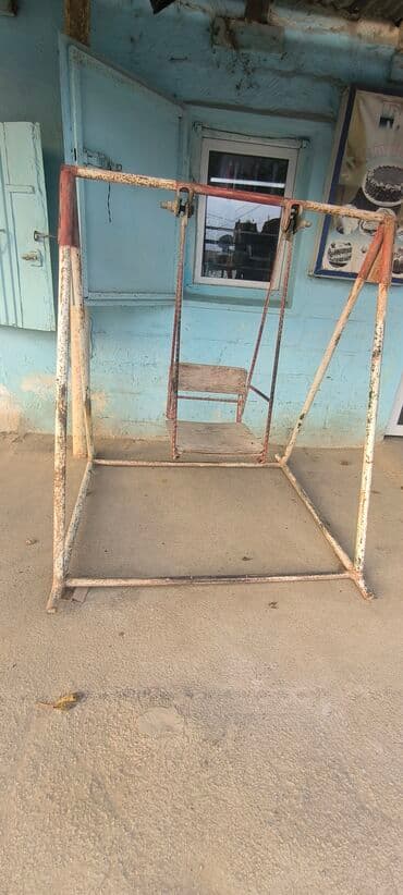 Oturacaq-yelləncək, Zontiksiz, Metal