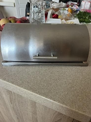 Paslanmayan poladdan çörək qabı (bread box) - Material: yüksək