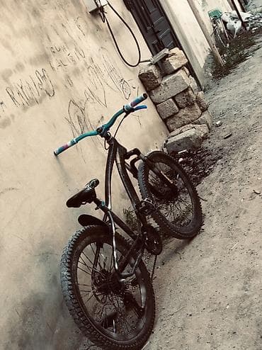 velosiped kameri: Dağ velosipedi – 26 düym - Çərçivə: yüngül alaşımlı hardtail, əyri — 4
